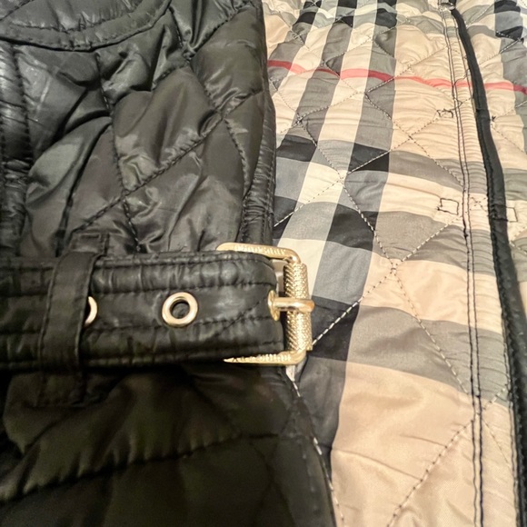 Burberry Brit Quilted Coat size M with Hood-NO BELT!! - Picture 7 of 14
